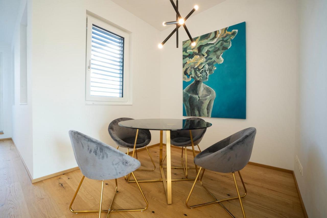 Orestaliving - Penthouse With Designer Renovation Vienna Exterior photo